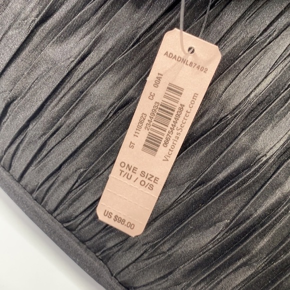 Victoria Secret Large Black Travel Tote NWT - Picture 8 of 8